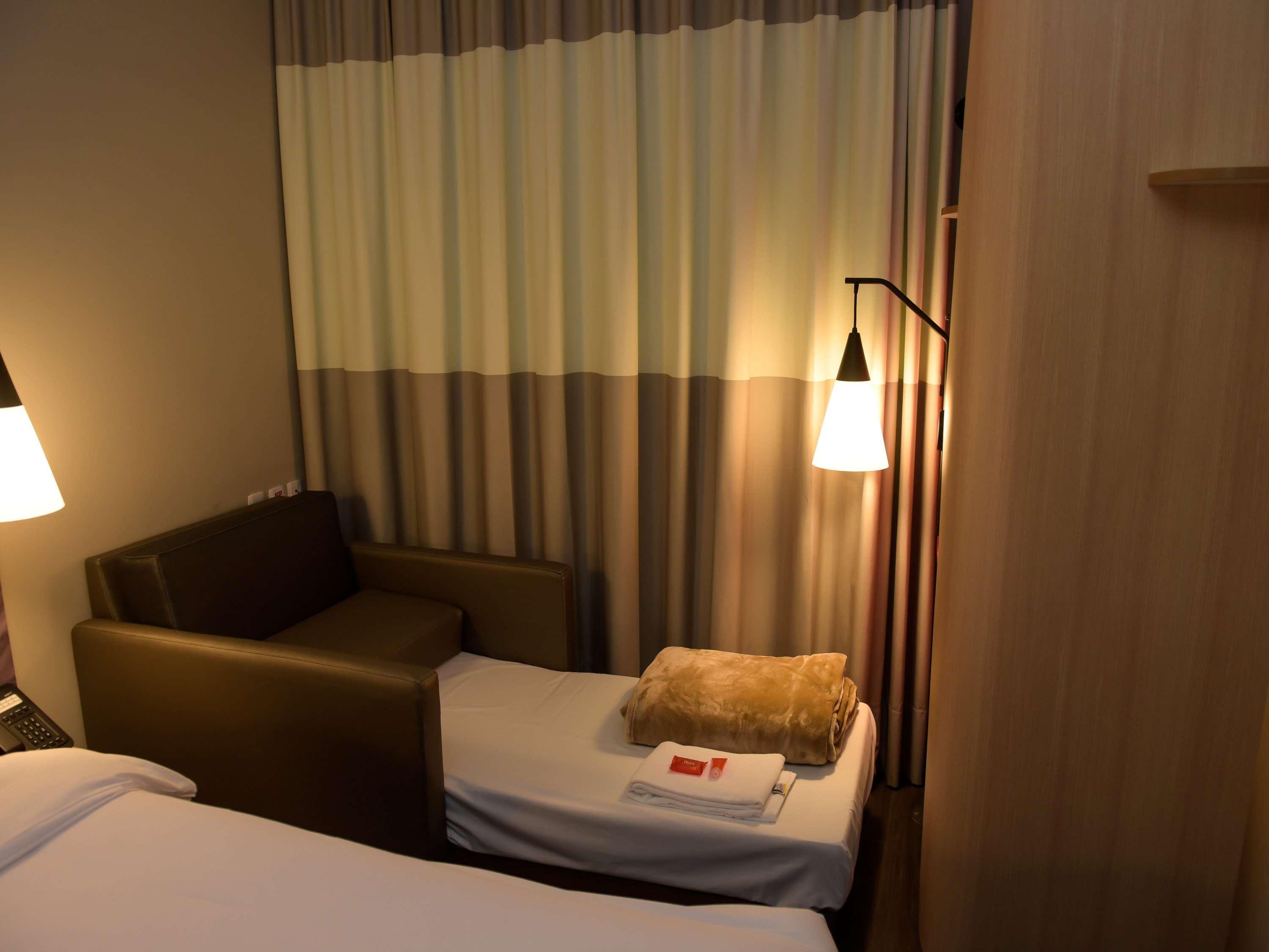 Hotel Ibis Татуи Экстерьер фото