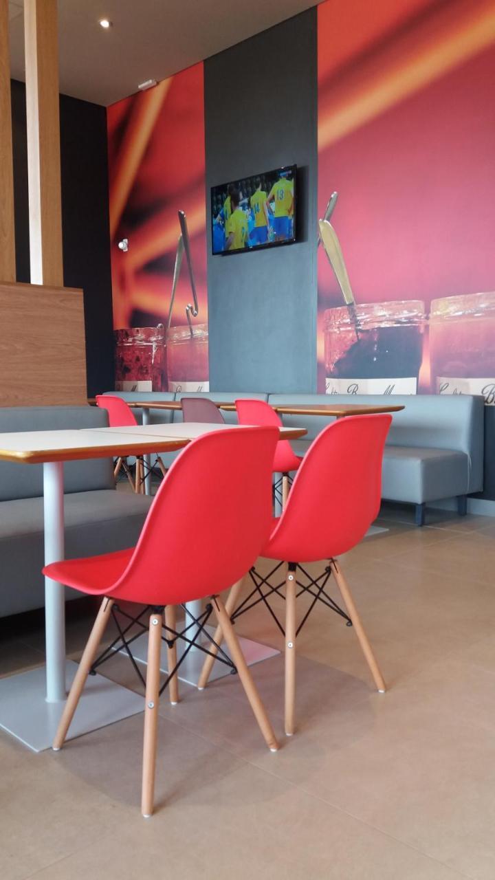Hotel Ibis Татуи Экстерьер фото